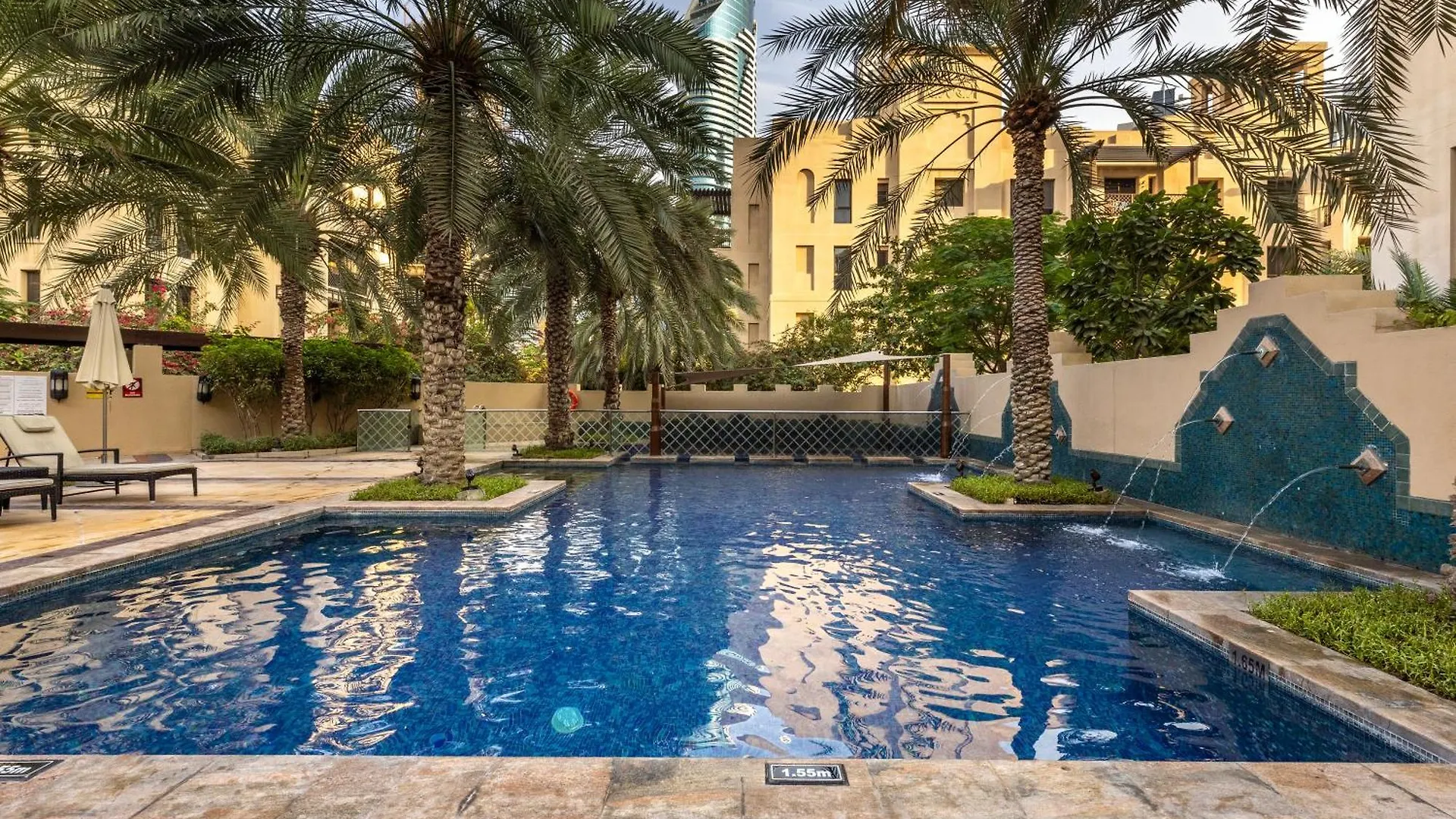 Maison Privee - Stylish & Spacious Apartment In Downtown Dubai 0*,  United Arab Emirates